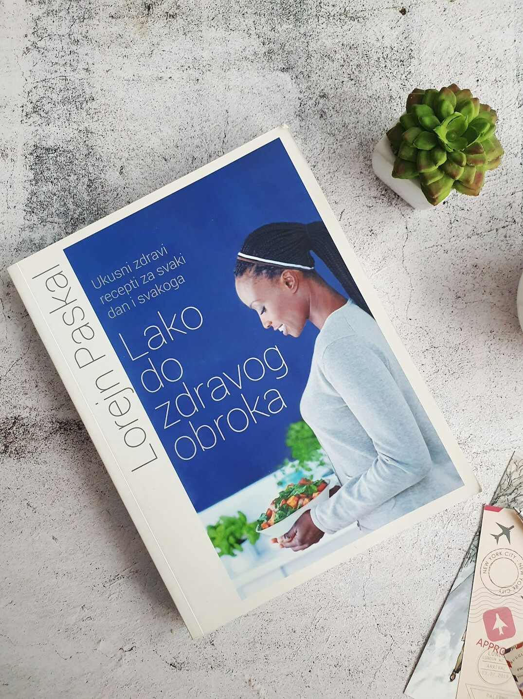 Ikona lokota na računalnom zaslonu koja predstavlja zaštitu podataka